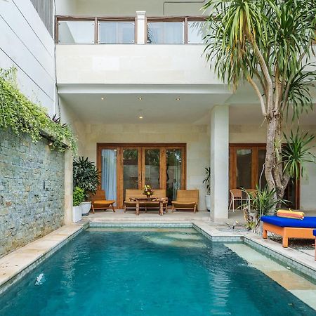 Villa Orange 3Br Seminyak By Exotic Bali Properties Exterior photo
